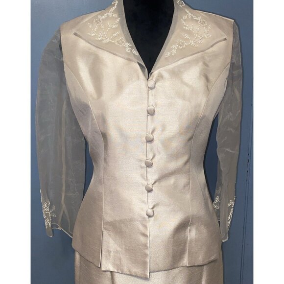 JESSICA HOWARD Women's Champagne Color Sheer Sleeve Blouse 2pc Suit Long Skirt 6 - Picture 1 of 16